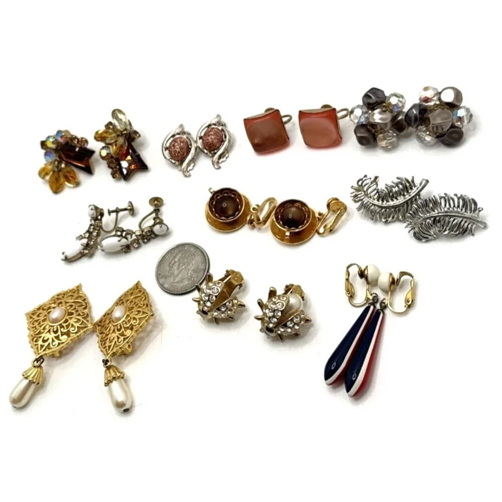 Unbranded lot 10